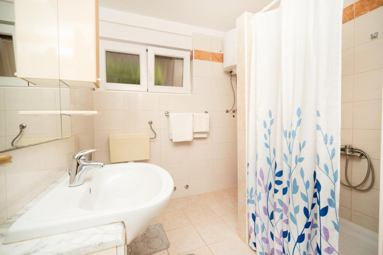 Apartmani Zlata Rabac Exterior foto